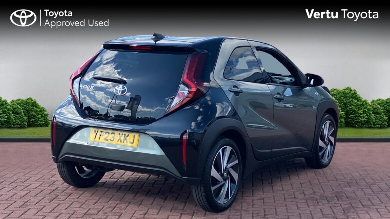 Toyota Aygo X 1.0 VVT-i Edge 5dr Petrol Hatchback